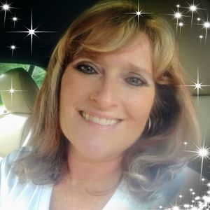 Meet your Posher, Angie